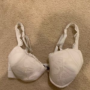 white lace floral bra ✨